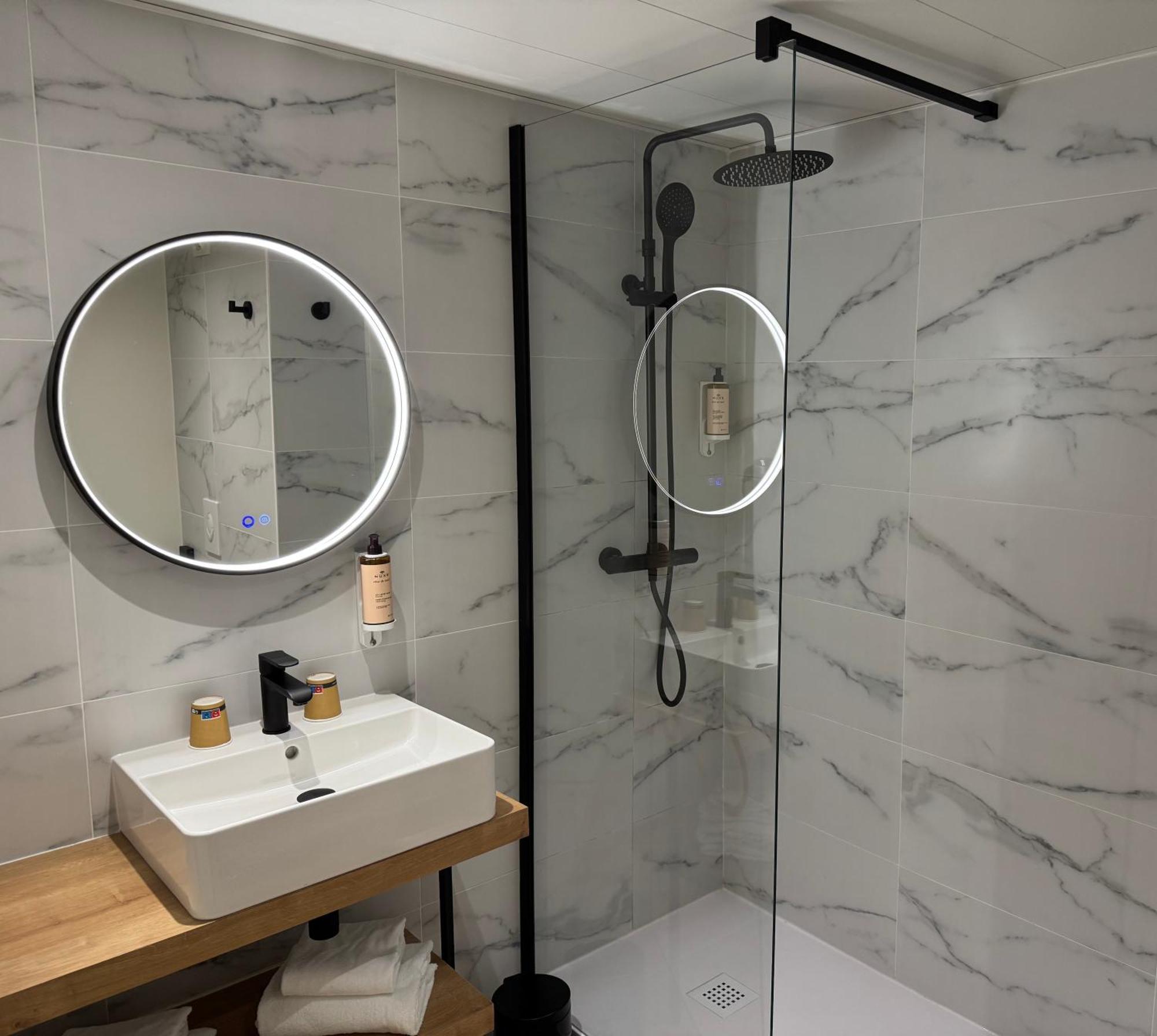 Mercure Paris Sud Les Ulis-Courtaboeuf Luaran gambar